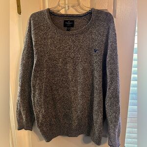 Comfy American Eagle Outfitters classic fit sweater. Size XXL/TTG
